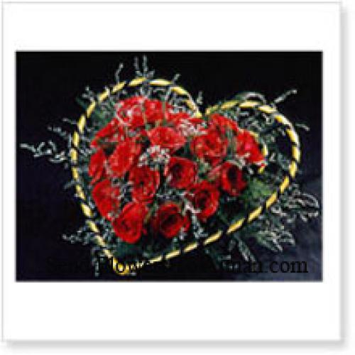 40 Heart Shaped Red Roses